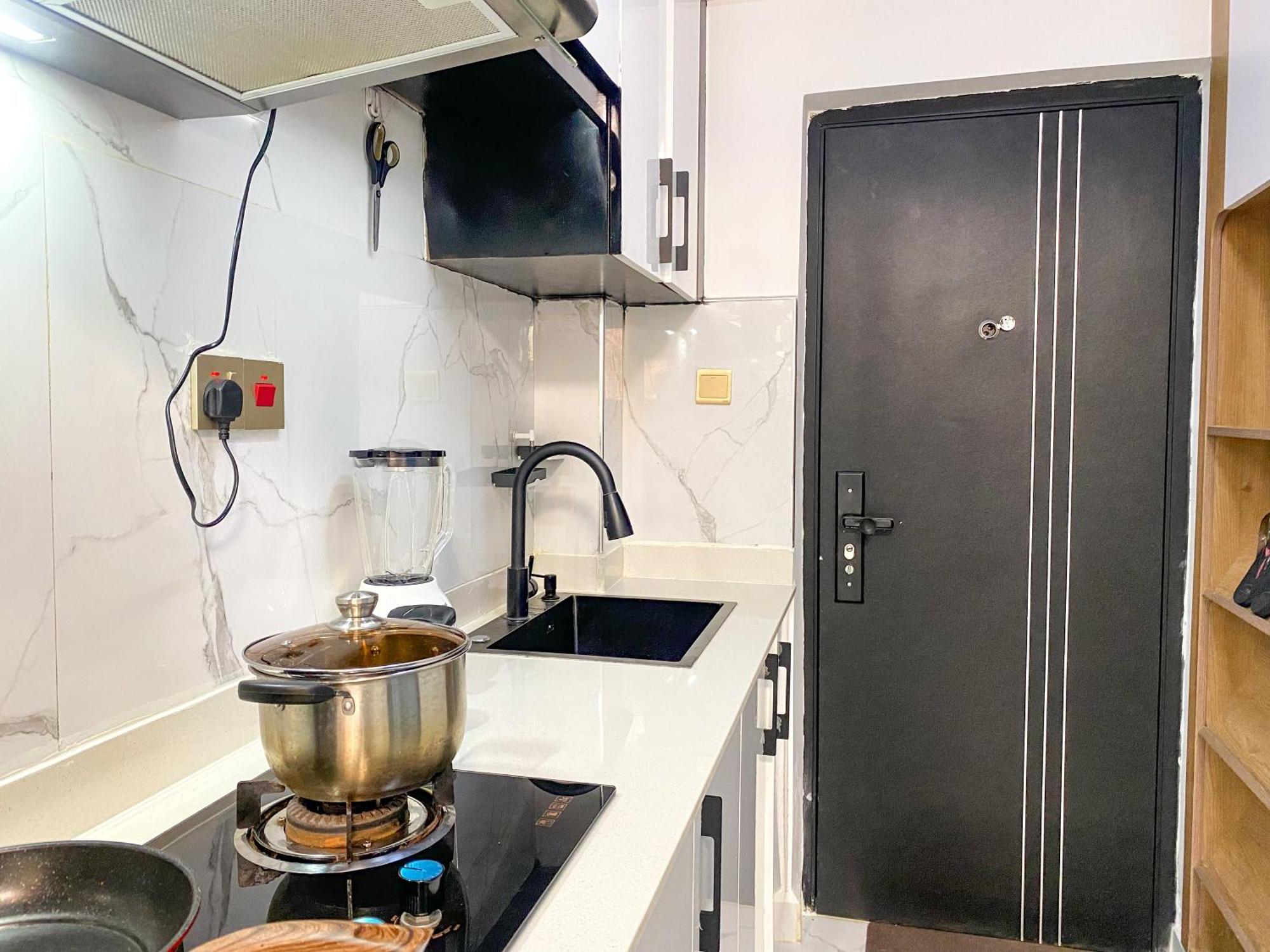 Pazoori Golden Smart Furnished Kilimani Apartment