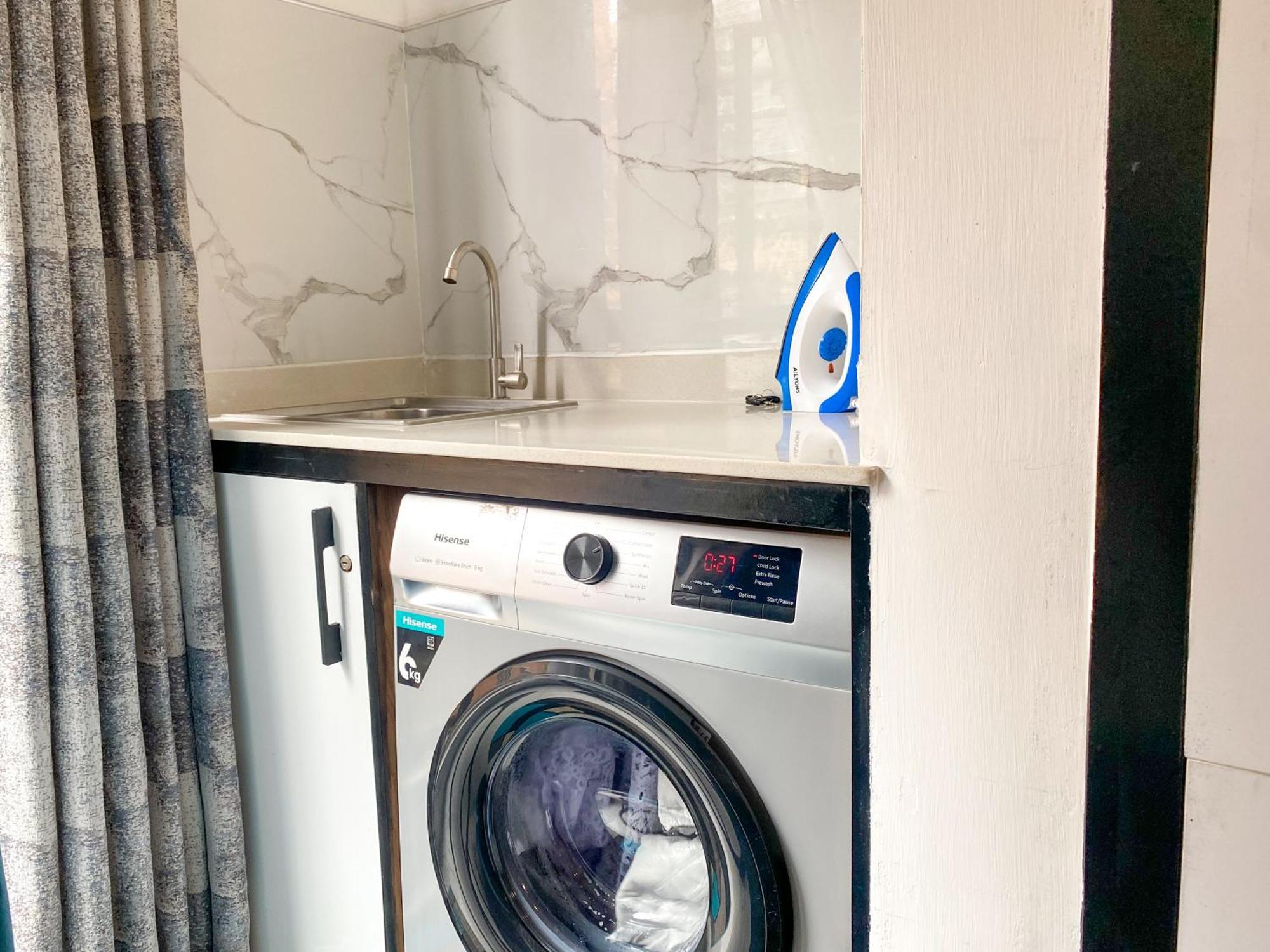 Pazoori Golden Smart Furnished Kilimani