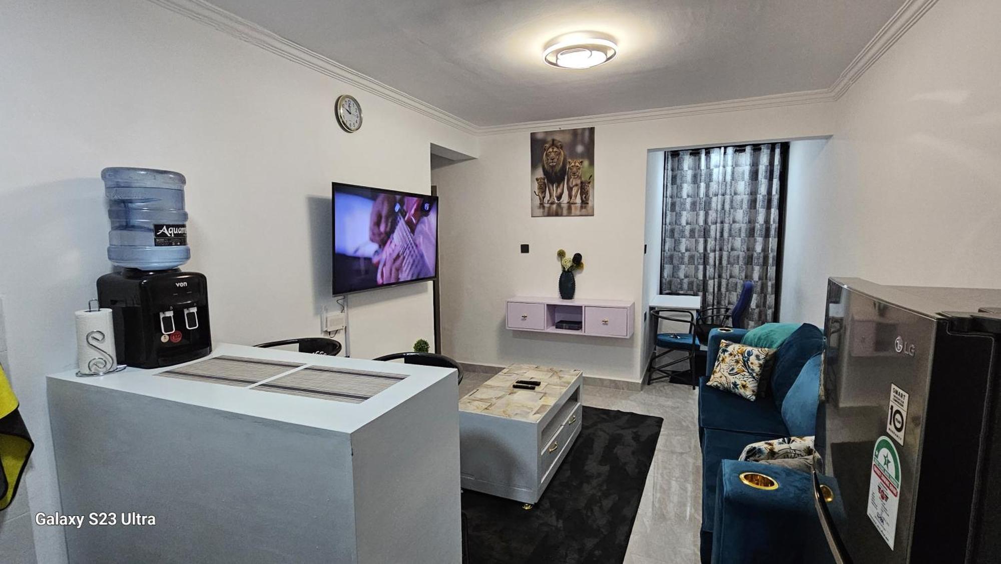 Apartment Pazoori Golden Smart Furnished Kilimani *