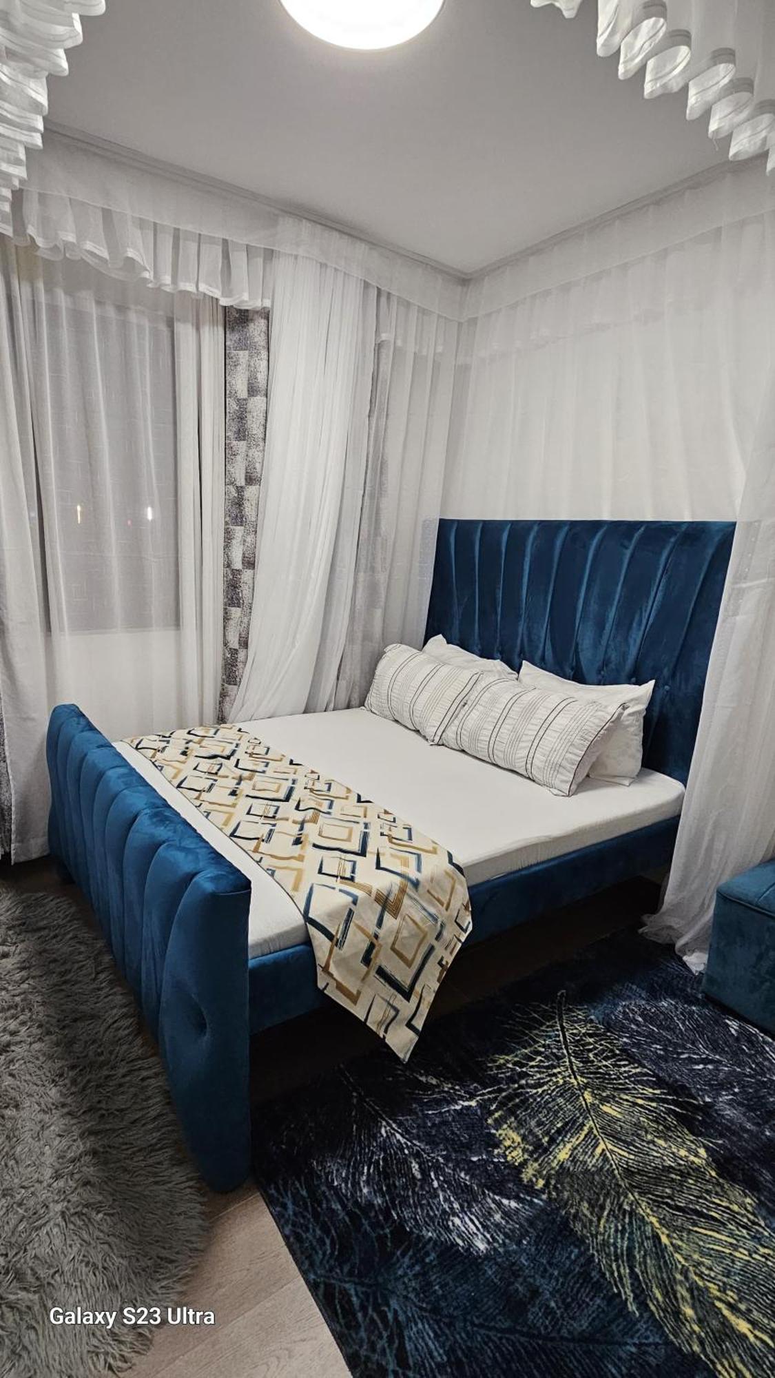 Apartment Pazoori Golden Smart Furnished Kilimani *
